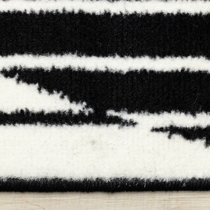 Forte Black White Stripes Contrasting Modern Area Rug - 7'9\" x 10'6\"