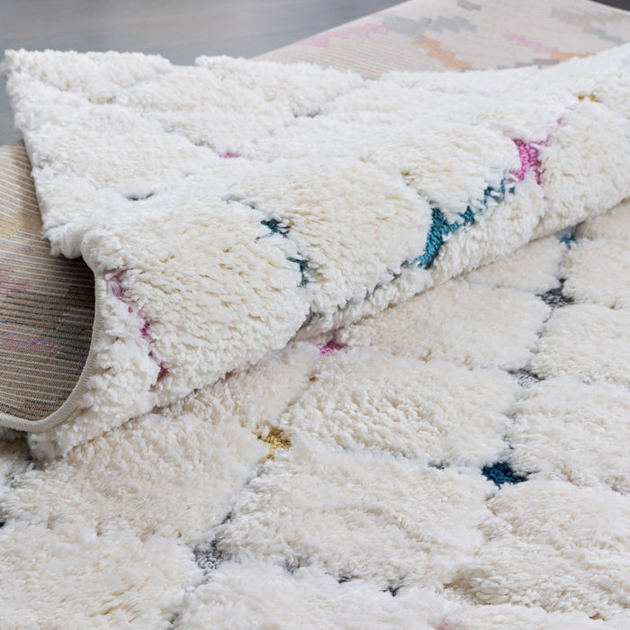 Lola Lattice Shag Area Rug - 2'7\" x 8'