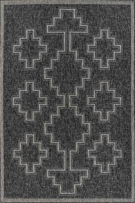 Esina Transitional 5'3\" x 7'0\" Area Rug in Black Indoor Area Rug 