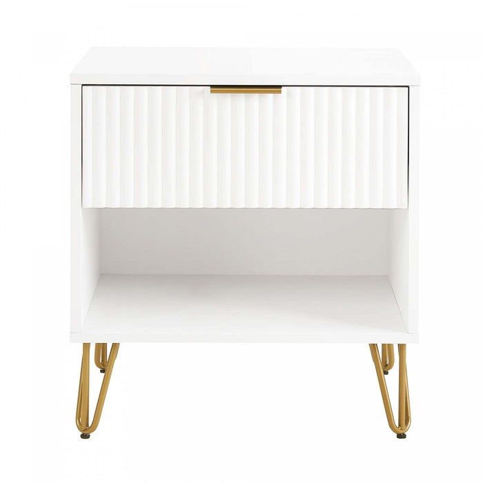 Dumbo Modern 20\" Fluted Nightstand in White (1-Drawer) 