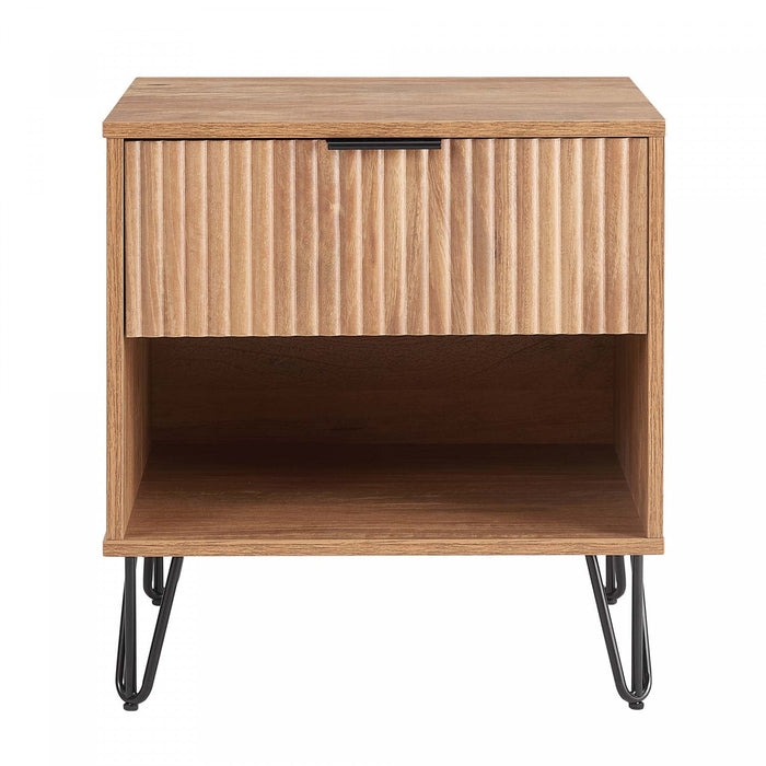 Dumbo Modern 20\" Fluted Nightstand in Golden Brown (1-Drawer) 