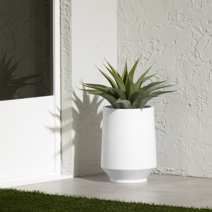 Dalya 16\" Planter - White