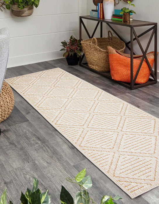 Xantha Taupe Area Rug - 2'6\" x 12'0\"