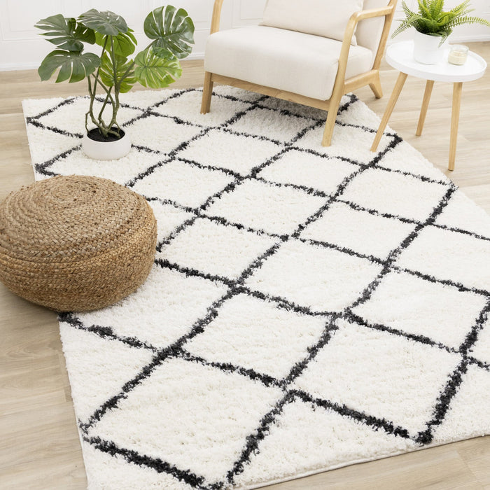 Taylor Trellis Indoor Area Rug - 6'7\" x 9'6\"