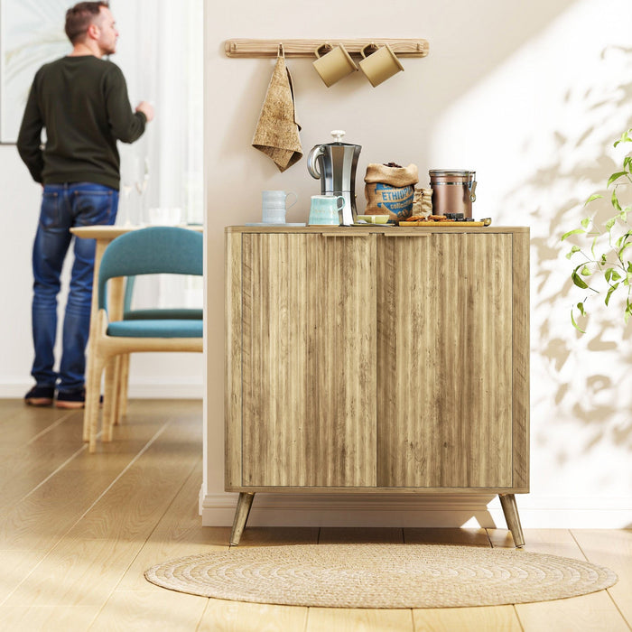 HOMCOM 55" Modern Sideboard Buffet Cabinet with Storage 2 Fluted Doors Oak