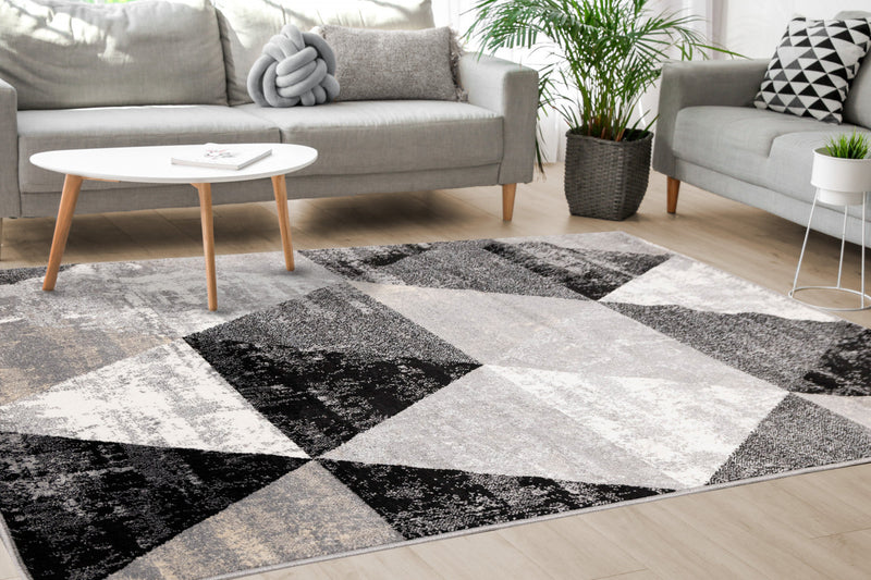 Covington Distressed Triangles Area Rug - 6'7\" x 9'10\"