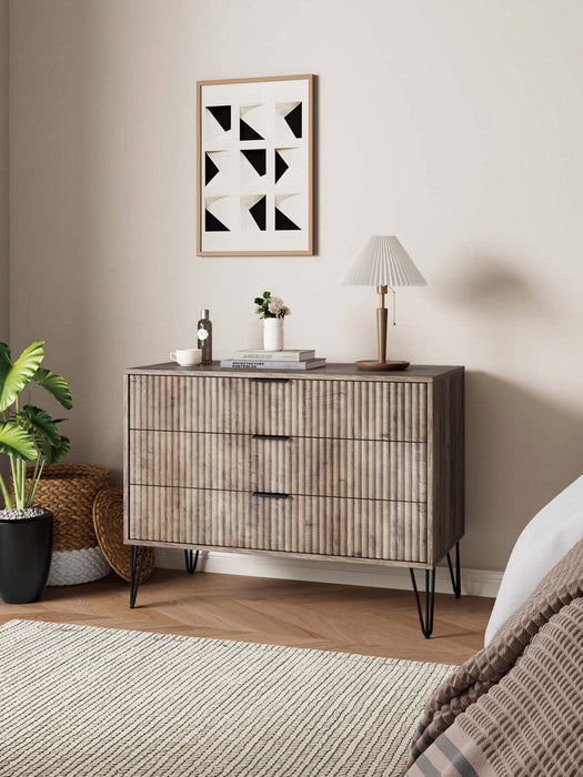 Dumbo Modern 35\" Fluted Dresser in Rustic Gray (3-Drawer) 