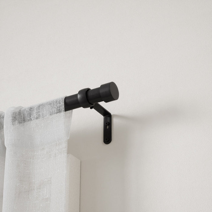 Umbra Cappa Matte Black Expandable 1\" Curtain Rod - 36\"-66\" 