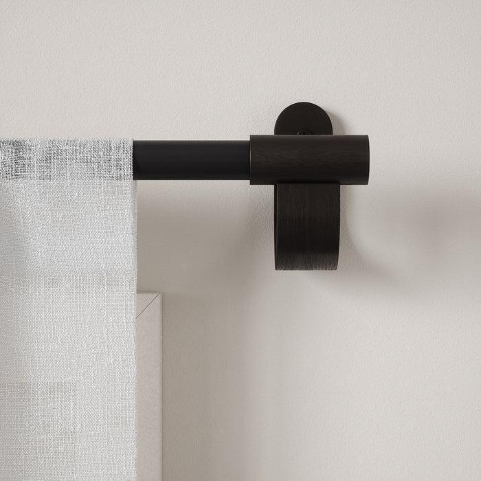 Umbra Bellwood Matte Black Expandable 1\" Curtain Rod - 42\"-120\" 