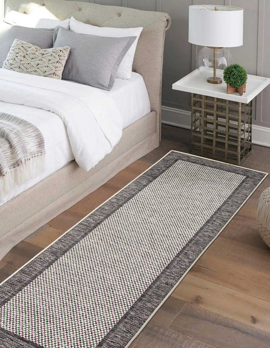 Brooks Grey Area Rug - 2'8\" x 8'2\"