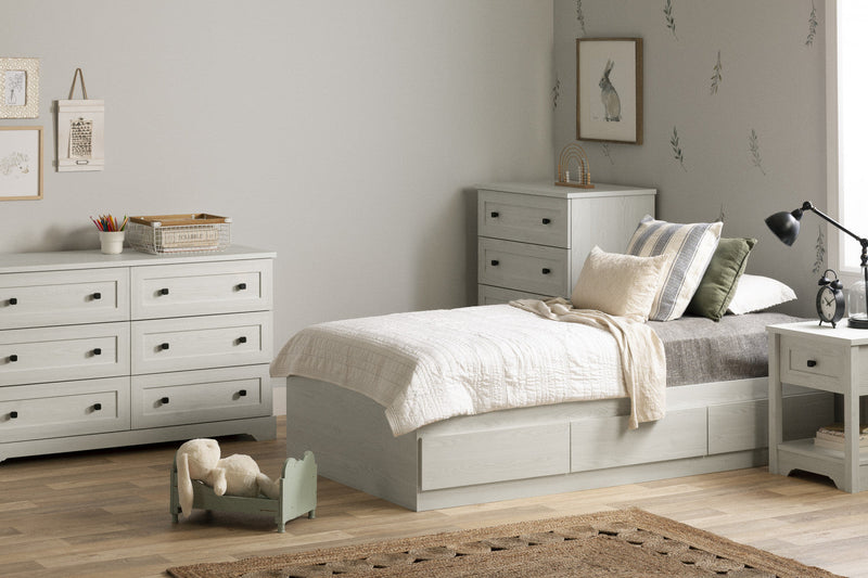 Hazen 4-Drawer Chest - White Pine