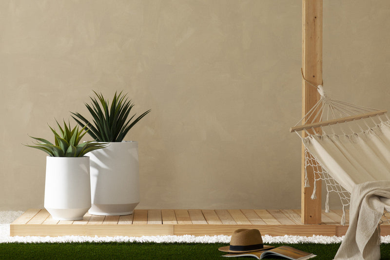 Dalya 19\" Planter - White