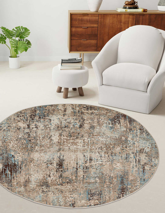 Malia Traditional 5'0\" x 5'0\" Area Rug in Blue Indoor Area Rug 