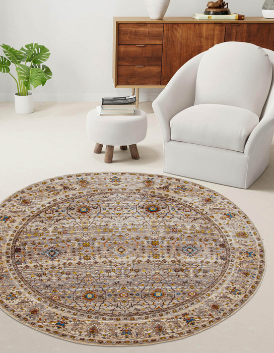 Zaina Traditional 5'0\" x 5'0\" Area Rug in Grey Indoor Area Rug 