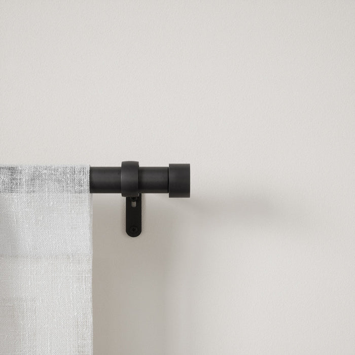 Umbra Cappa Matte Black Expandable 1\" Curtain Rod - 36\"-66\" 