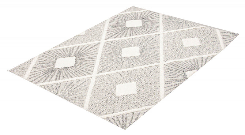 Adair Ivory Area Rug - 6'7\" x 9'6\"
