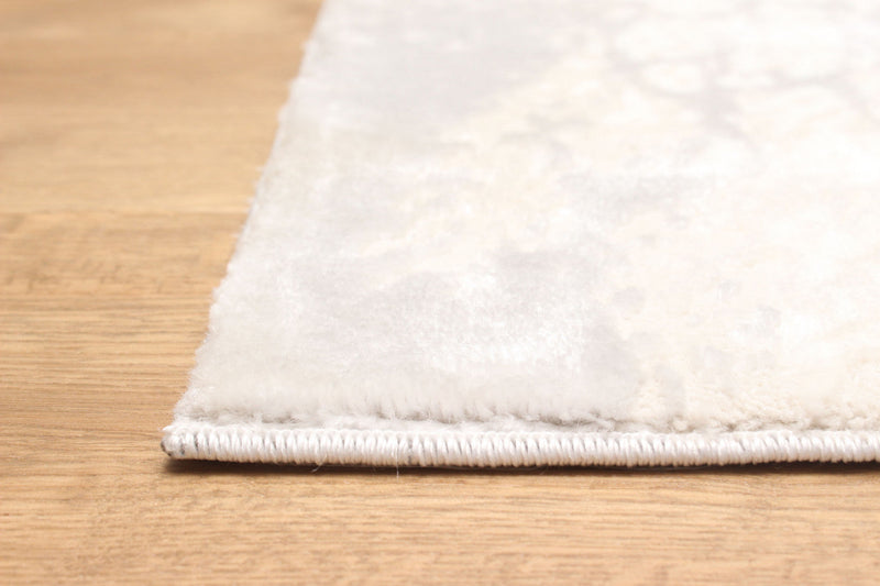 Bloom Ivory Rug 5'0\" x 8'0\" 