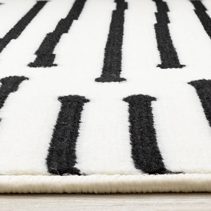 Forte Black White Stripes Area Rug - 7'9\" x 10'6\"