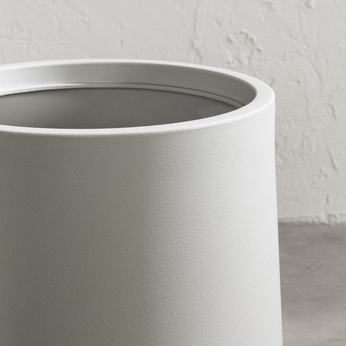 Dalya 16\" Planter - Greige