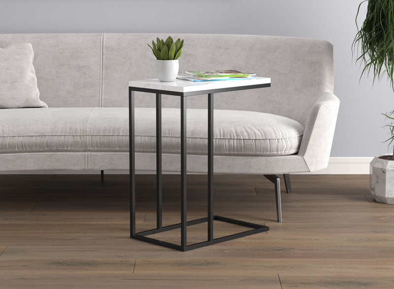 19” C-Shaped Marble Black Metal End Table With Metal Frame - Multicolour 
