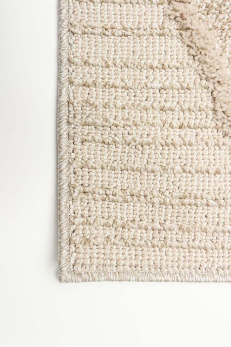 Ebba Beige Area Rug - 5'0\" x 7'0\"