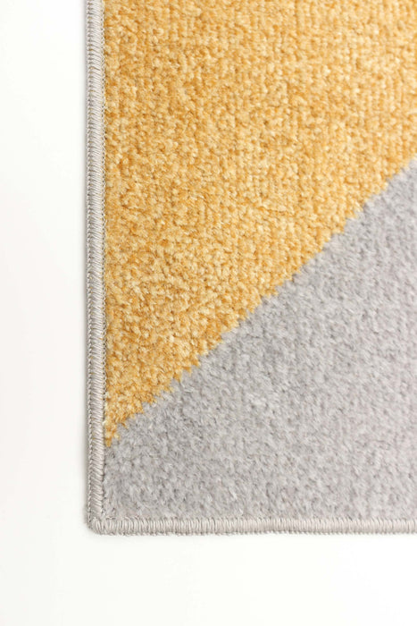 Gemma Multi-Colour Machine Washable Area Rug - 6'0\" x 9'0\"