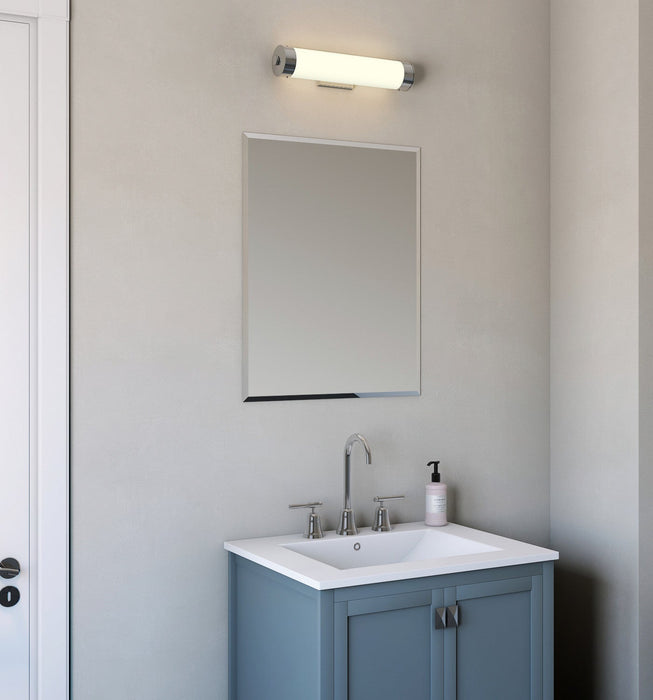 Dovetail 22 Inch Frameless Rectangular Mirror In Chrome 