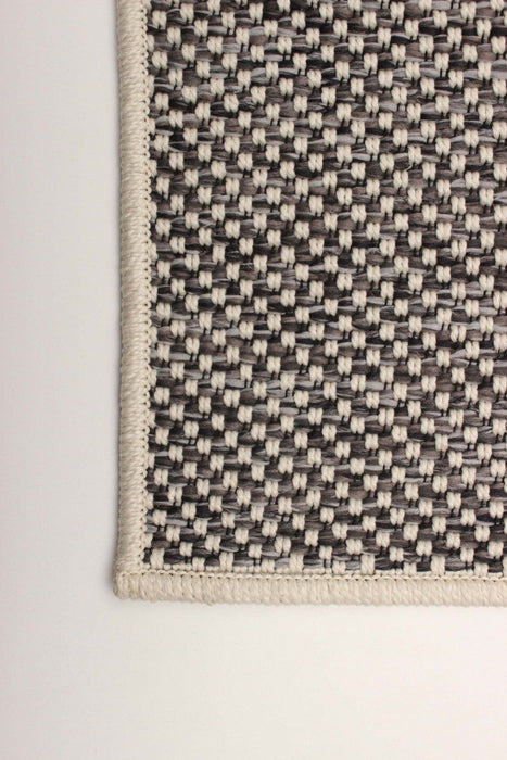 Atlas Ivory Area Rug - 5'0\" x 8'0\"