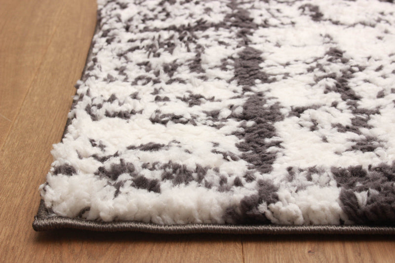 Colton Ivory Area Rug - 5'0\" X 8'0\"  