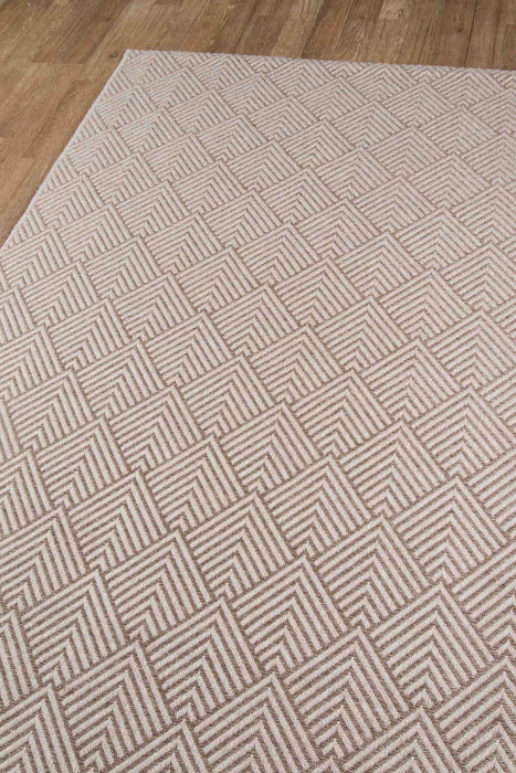 Laura Contemporary 6'7\" x 9'6\" Area Rug in Ivory Indoor Area Rug 