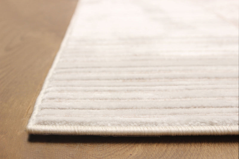 Monica Ivory Area Rug - 5'0\" X 8'0\" 