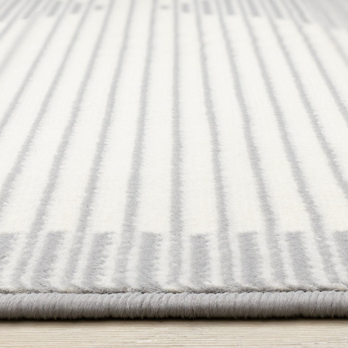 Florence Diamonds Indoor Area Rug - 4'7\" x 6'7\"