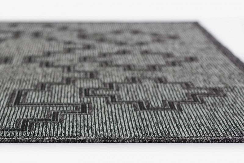 Esina Transitional 8'0\" x 10'0\" Area Rug in Grey Indoor Area Rug 