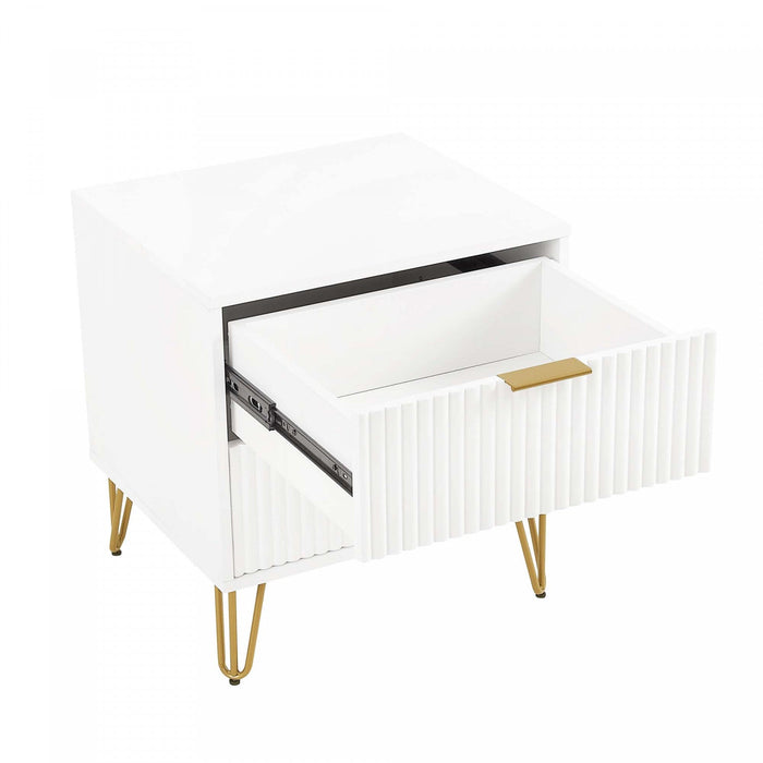 Dumbo Modern 20\" Fluted Nightstand in White (2-Drawer) - Set of 2 