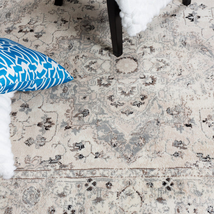 Far Grey 4x6 Area Rug