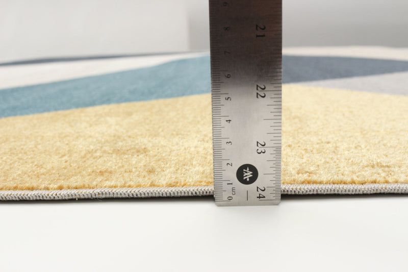 Gemma Multi-Colour Machine Washable Area Rug - 5'0\" x 7'0\"