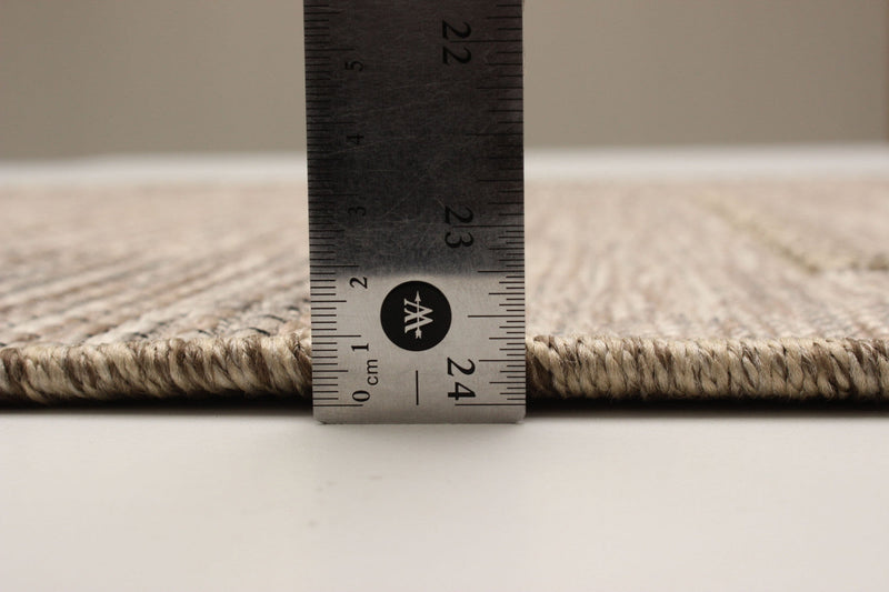 Atlas Taupe Area Rug - 2'8\" x 8'2\"