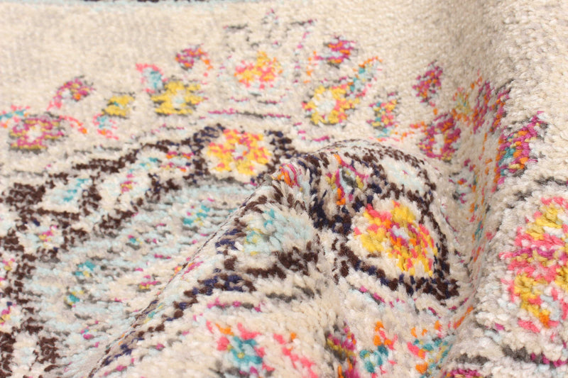 Lea Ivory Rug 2'8\" x 8'2\" 