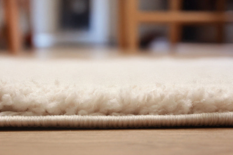 Playa Ivory Area Rug - 8'0\" X 10'0\"   