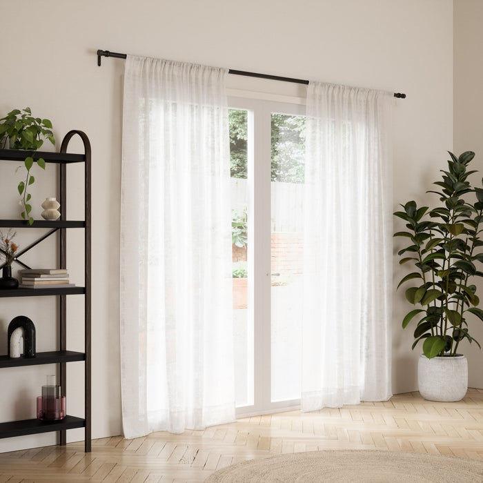 Umbra Cappa Matte Black Expandable 1\" Curtain Rod - 66\"-120\" 