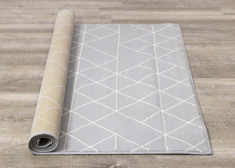 Florence Abstract Triangles Area Rug - 4'7\" x 6'7\"