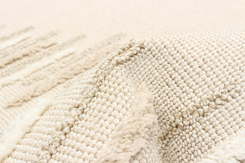 Bree Beige Area Rug - 5'0\" x 7'0\"
