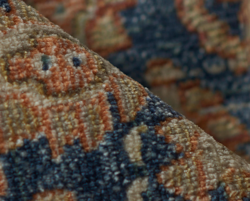 Alicia Traditional 9'3\" x 11'10\" Area Rug in Blue Indoor Area Rug 