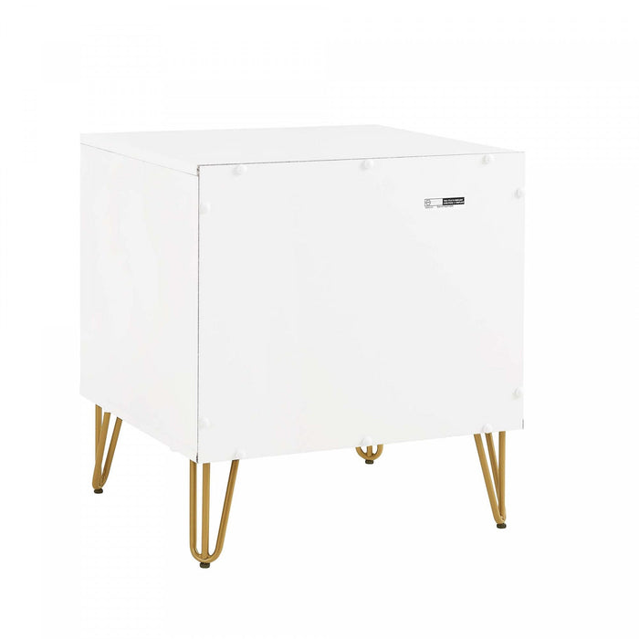 Dumbo Modern 20\" Fluted Nightstand in White (1-Drawer) 
