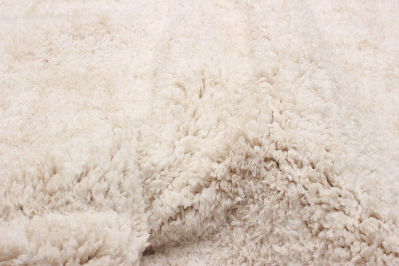 Bliss Ivory Area Rug - 5'0\" X 8'0\"   