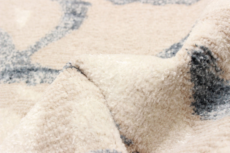 Azalea Ivory Area Rug - 8'0\" X 10'0\"  