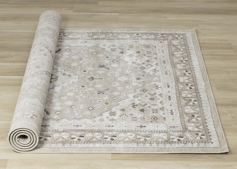 London Traditional Area Rug - 5'3\" x 7'7\"