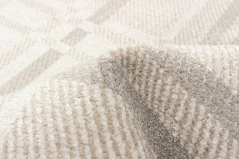 Roma Ivory Machine Washable Area Rug - 2'6\" x 8'0\"