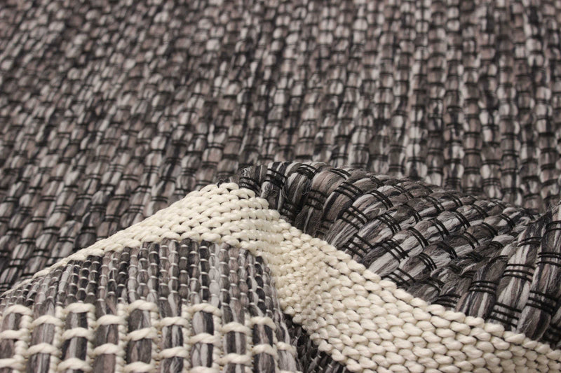 Brooks Charcoal Area Rug - 5'0\" x 8'0\"