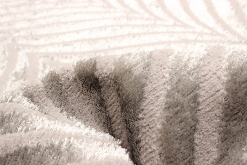 Roman Grey Area Rug - 5'0\" x 8'0\"